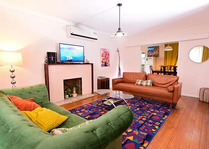 Two Pines, Whole Home In Tullamarine Near Airport!Villa